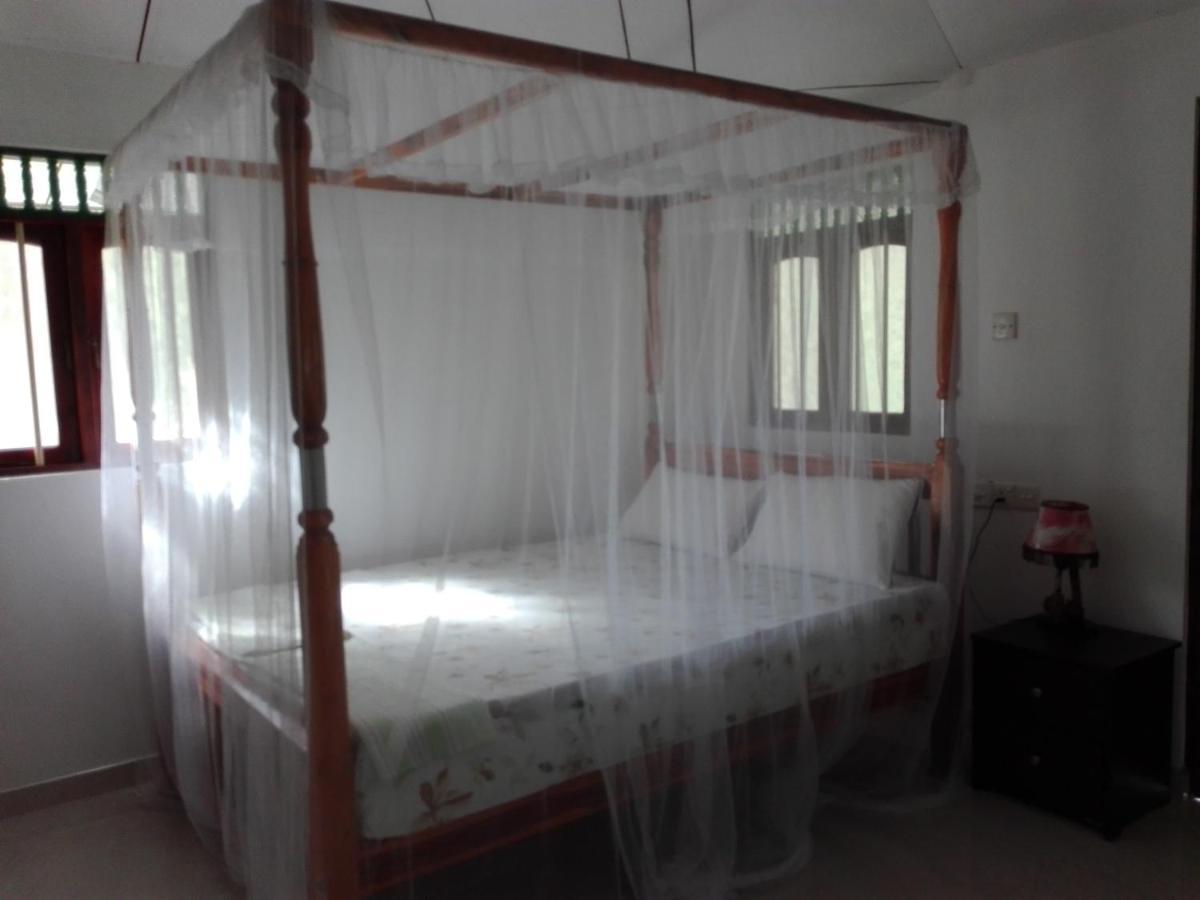 Calm Garden Cabanas Tangalle Exterior photo
